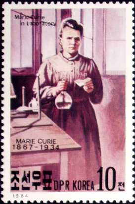 Мария Кюри в лаборатории